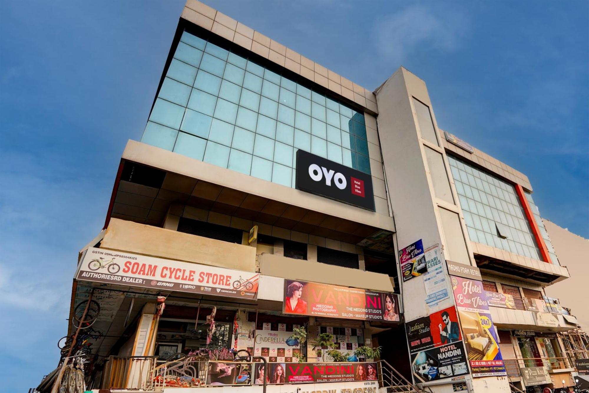 Hotel O Blue Vibes Meerut Exterior foto